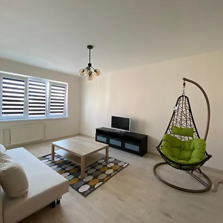 New Renovated شقة كلابيدا